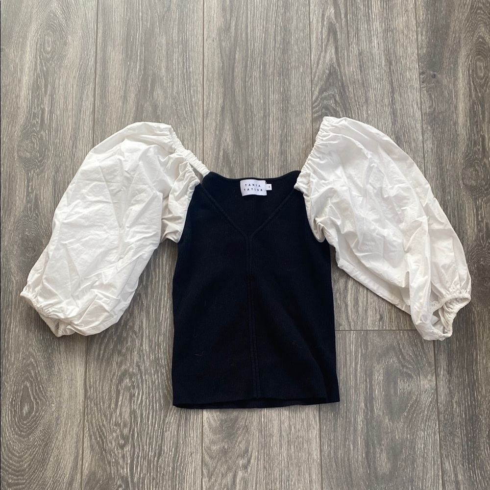 Tanya Taylor - Black & White Ribbed Top with Statement Puff Sleeves - Size S